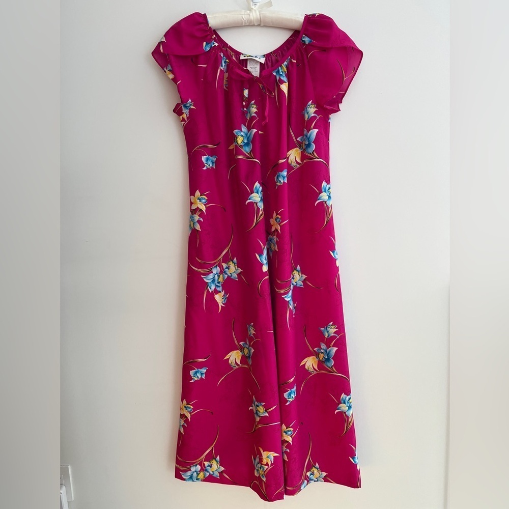 VINTAGE Hilo Hattie's Maxi Dress Hawaiian Muumuu Tulip Sleeve Bright Floral Sz L
